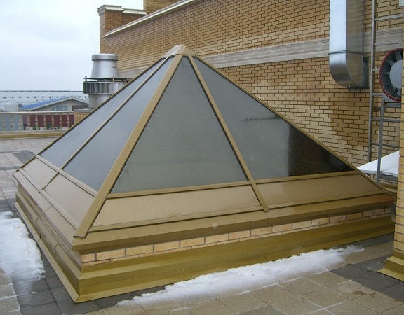 г. Одинцово, Дубки, Торговый центр Гусарская баллада-3